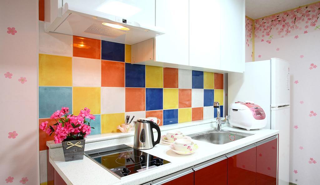 Pinky Marine Pension Намхэ Экстерьер фото